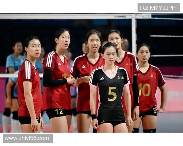 上海排球队以60分领跑世界杯积分榜展现强劲实力与团队合作精神 上海排球队以60分领跑世界杯积分榜展现强劲实力与团队合作精神