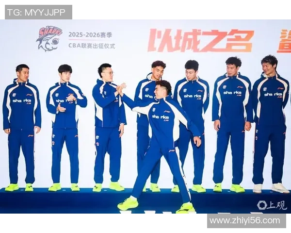 上海篮球队荣登篮球配合排行榜首位展现团队默契与实力 上海篮球队荣登篮球配合排行榜首位展现团队默契与实力