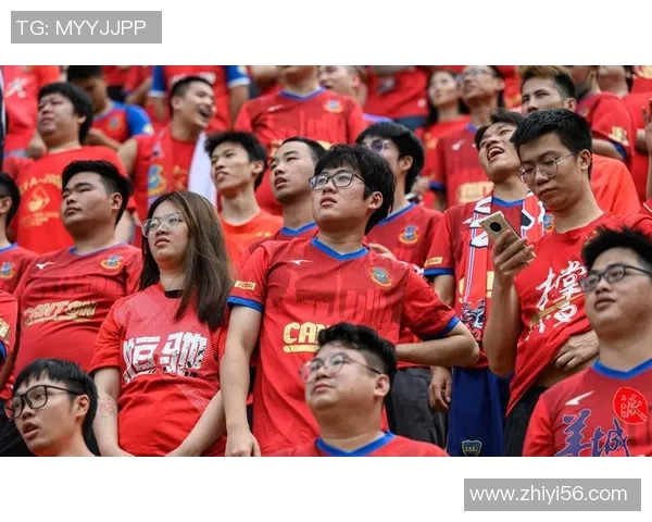 世界足球明星扑克盛宴揭幕球迷与偶像亲密互动的全新体验